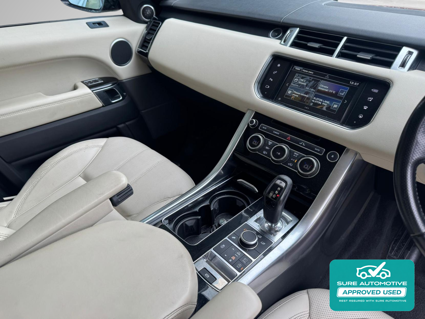 Land Rover Range Rover Sport 3.0 SD V6 HSE SUV 5dr Diesel Auto 4WD Euro 6 (s/s) (306 ps)