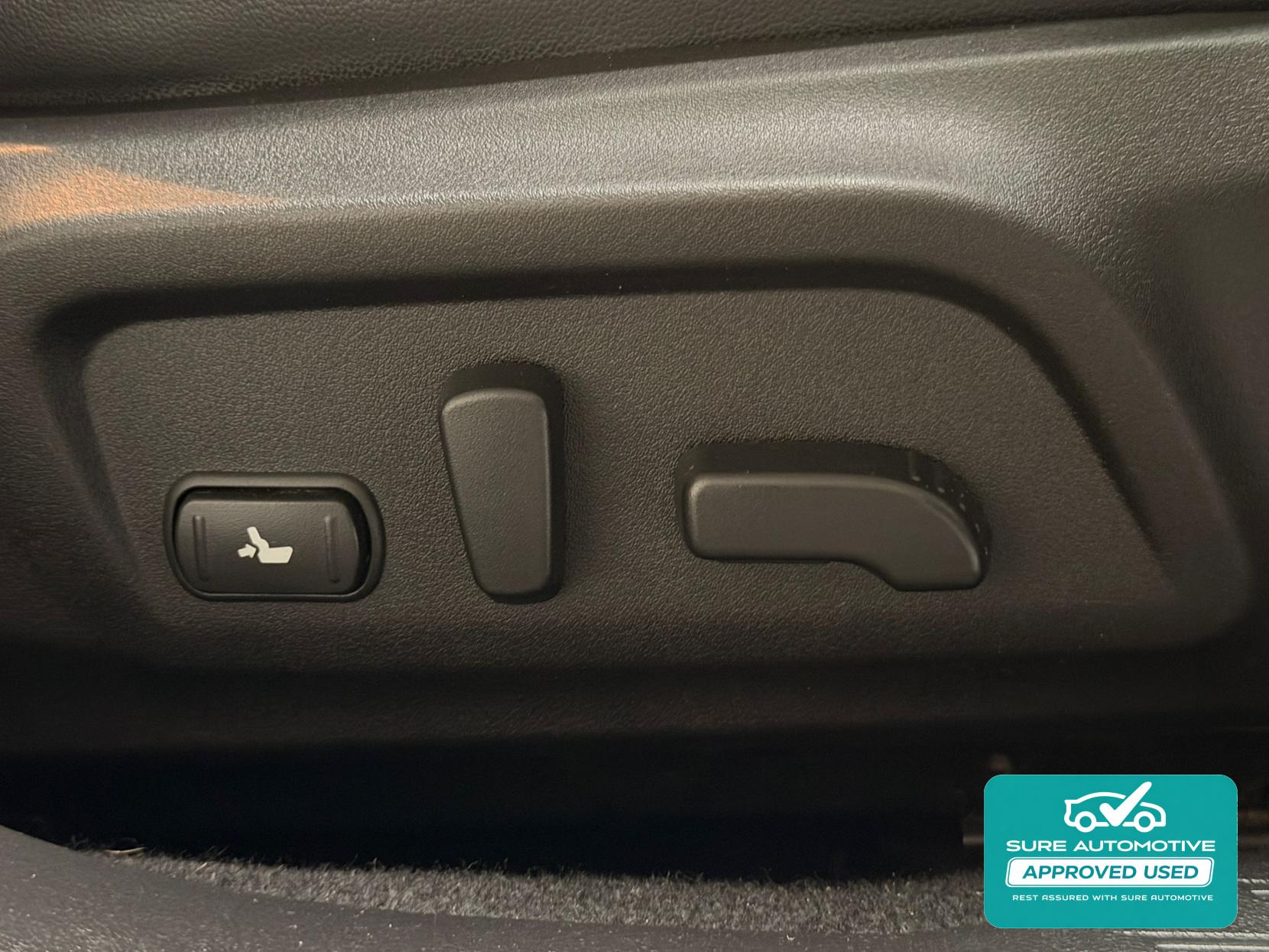 Subaru Outback 2.0D SE Premium Estate 5dr Diesel Lineartronic 4WD Euro 6 (150 ps)