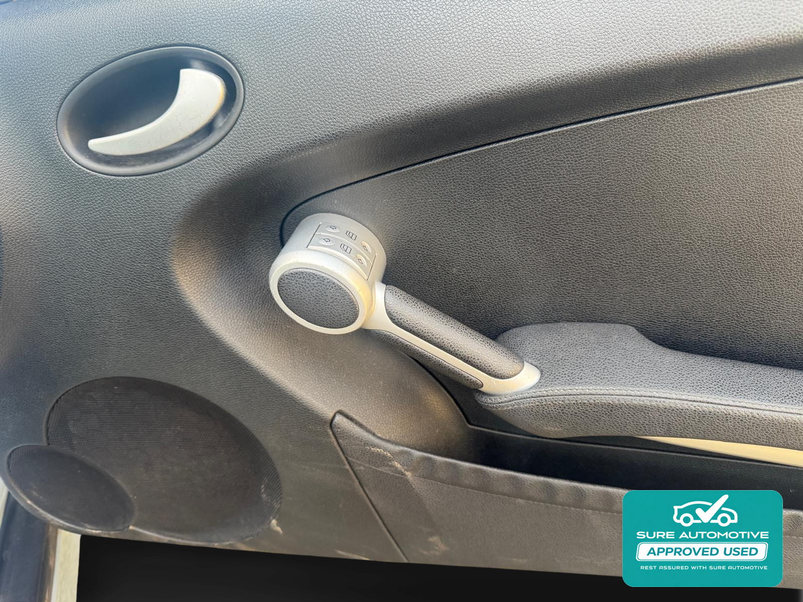 Mercedes-Benz SLK 1.8 SLK200 Kompressor Convertible 2dr Petrol Automatic (211 g/km, 163 bhp)