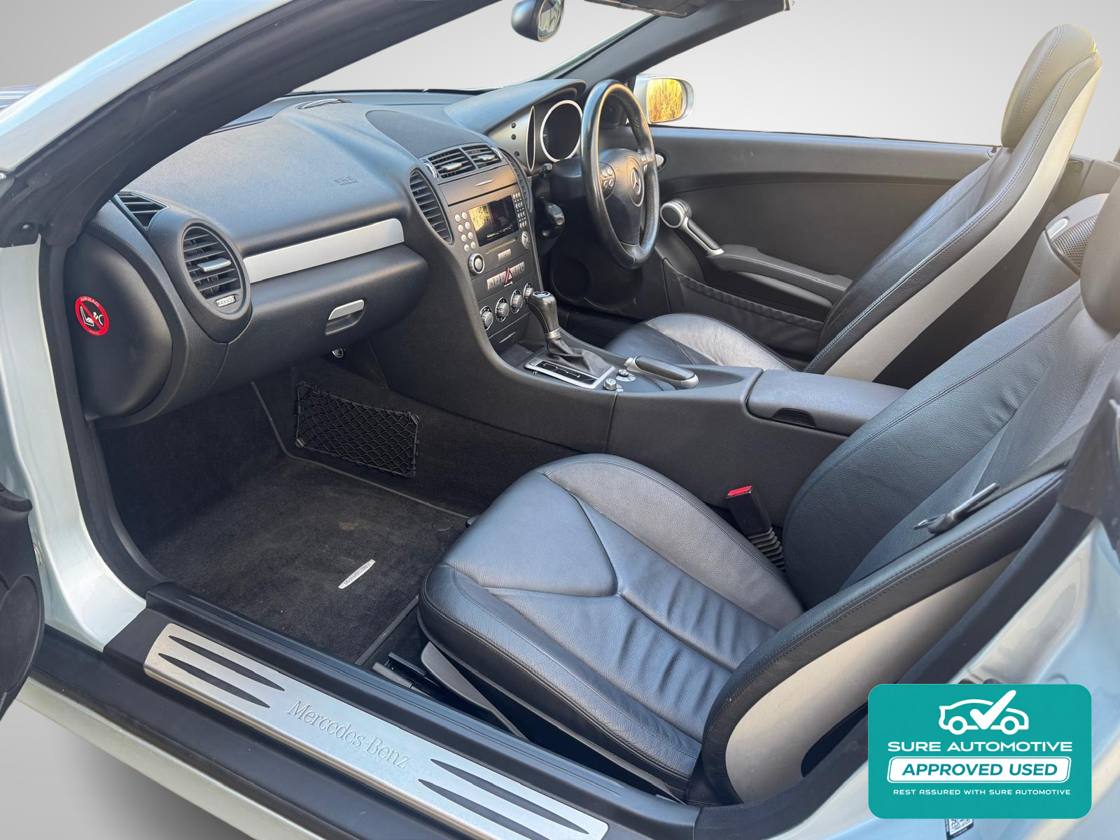 Mercedes-Benz SLK 1.8 SLK200 Kompressor Convertible 2dr Petrol Automatic (211 g/km, 163 bhp)