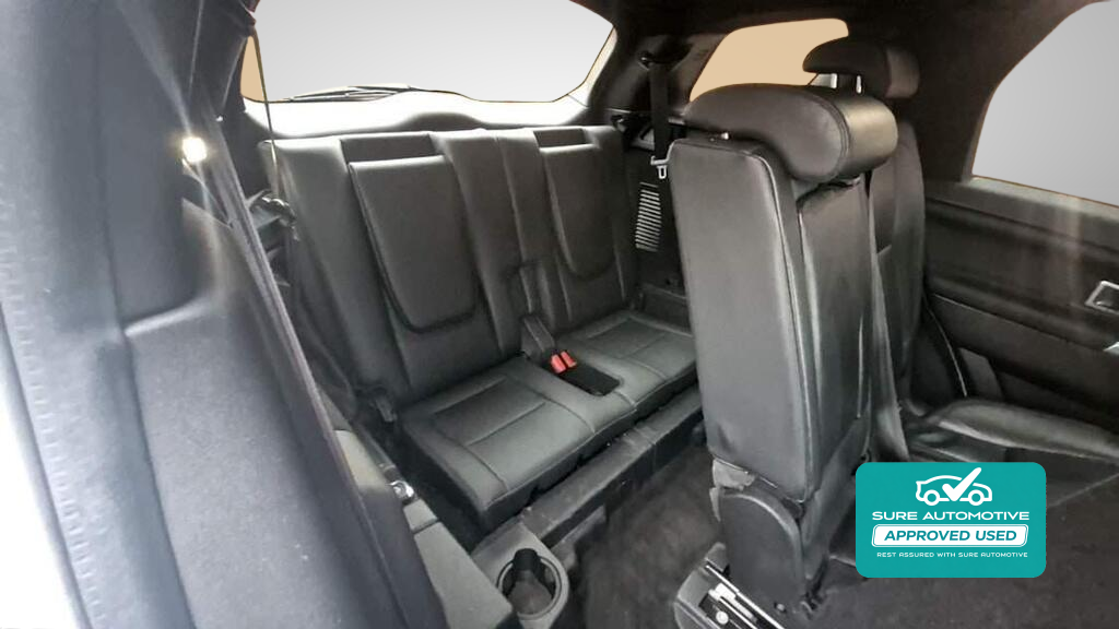 Land Rover Discovery Sport 2.0 TD4 Landmark SUV 5dr Diesel Auto 4WD Euro 6 (s/s) (180 ps)